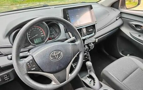Toyota Vios III, 2021 год, 1 210 000 рублей, 12 фотография