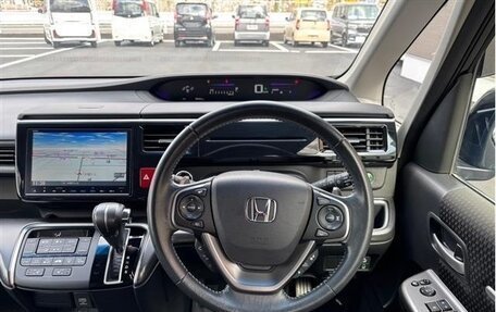 Honda Stepwgn IV, 2021 год, 1 850 855 рублей, 6 фотография