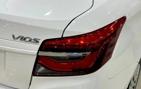 Toyota Vios III, 2022 год, 1 230 000 рублей, 18 фотография