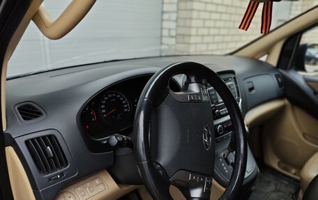 Hyundai H-1 II рестайлинг, 2019 год, 2 639 000 рублей, 10 фотография