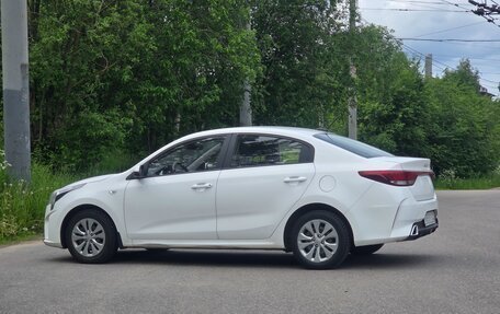 KIA Rio IV, 2022 год, 1 200 000 рублей, 6 фотография