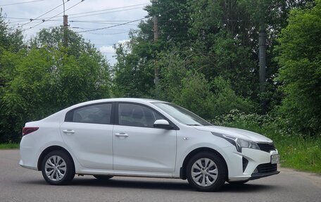 KIA Rio IV, 2022 год, 1 200 000 рублей, 5 фотография