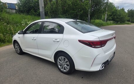 KIA Rio IV, 2022 год, 1 200 000 рублей, 8 фотография