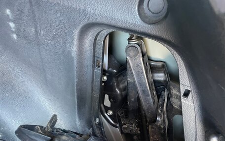 Toyota RAV4, 2013 год, 2 099 000 рублей, 12 фотография