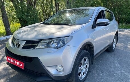 Toyota RAV4, 2013 год, 2 099 000 рублей, 3 фотография