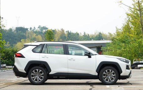 Toyota RAV4, 2025 год, 3 310 999 рублей, 8 фотография