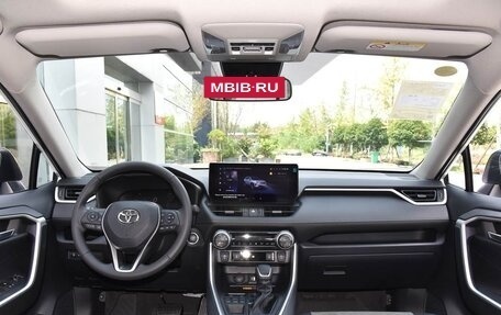Toyota RAV4, 2025 год, 3 310 999 рублей, 9 фотография