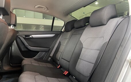 Volkswagen Passat B7, 2012 год, 1 299 000 рублей, 27 фотография