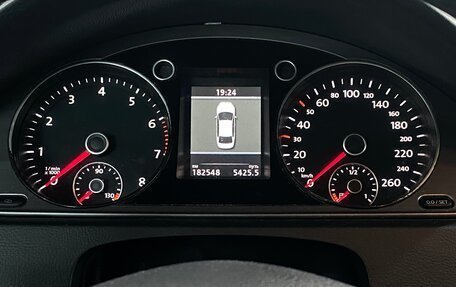 Volkswagen Passat B7, 2012 год, 1 299 000 рублей, 28 фотография