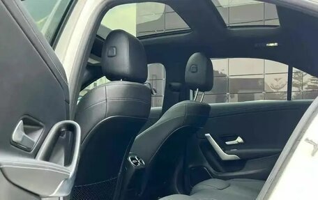 Mercedes-Benz A-Класс, 2020 год, 1 810 000 рублей, 10 фотография