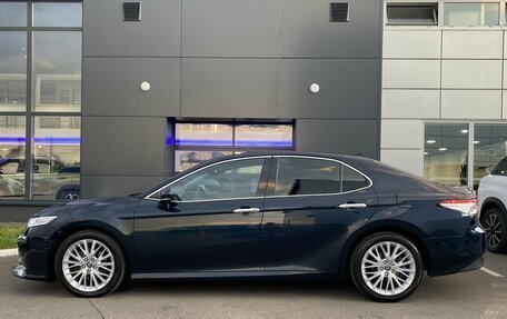 Toyota Camry, 2019 год, 3 069 000 рублей, 4 фотография