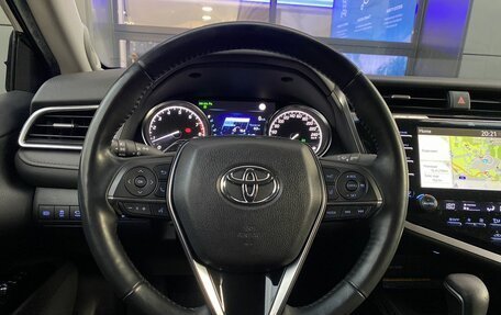 Toyota Camry, 2019 год, 3 069 000 рублей, 22 фотография