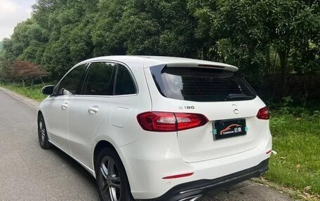Mercedes-Benz B-Класс, 2020 год, 1 550 000 рублей, 16 фотография