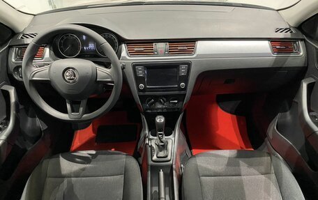 Skoda Rapid I, 2019 год, 1 369 000 рублей, 10 фотография