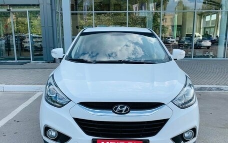 Hyundai ix35 I рестайлинг, 2015 год, 1 330 000 рублей, 2 фотография
