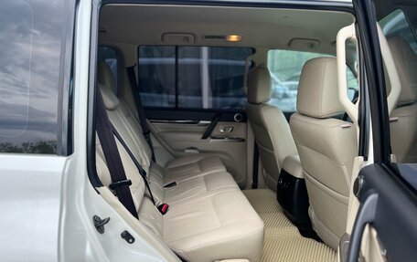 Mitsubishi Pajero IV, 2020 год, 3 970 000 рублей, 10 фотография