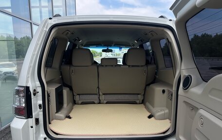 Mitsubishi Pajero IV, 2020 год, 3 970 000 рублей, 14 фотография
