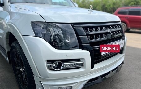 Mitsubishi Pajero IV, 2020 год, 3 970 000 рублей, 16 фотография