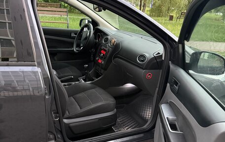 Ford Focus II рестайлинг, 2010 год, 670 000 рублей, 6 фотография
