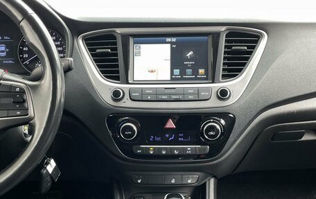 Hyundai Solaris II рестайлинг, 2018 год, 1 370 000 рублей, 17 фотография