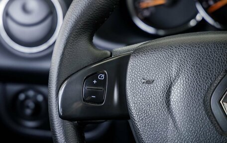 Renault Sandero II рестайлинг, 2017 год, 1 068 000 рублей, 20 фотография
