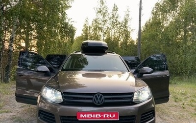 Volkswagen Touareg III, 2011 год, 2 500 000 рублей, 1 фотография