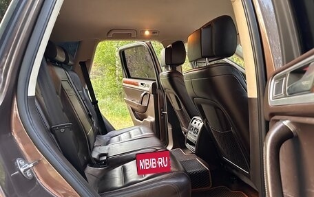 Volkswagen Touareg III, 2011 год, 2 500 000 рублей, 18 фотография
