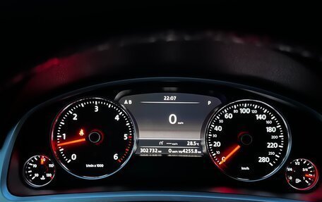 Volkswagen Touareg III, 2011 год, 2 500 000 рублей, 25 фотография
