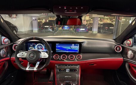 Mercedes-Benz E-Класс AMG, 2017 год, 5 700 000 рублей, 13 фотография