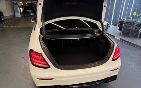 Mercedes-Benz E-Класс AMG, 2017 год, 5 700 000 рублей, 12 фотография