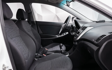 Hyundai Solaris II рестайлинг, 2016 год, 840 000 рублей, 11 фотография