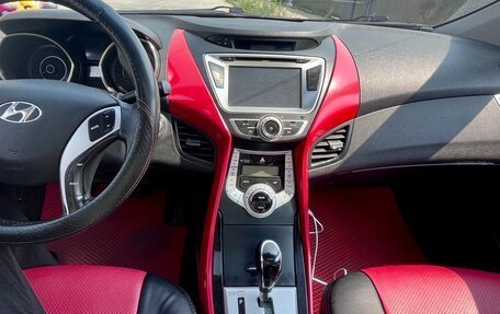 Hyundai Avante, 2010 год, 950 000 рублей, 3 фотография