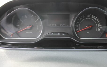 Peugeot 208 II, 2013 год, 587 000 рублей, 7 фотография