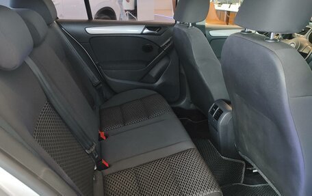 Volkswagen Golf VI, 2011 год, 910 000 рублей, 18 фотография