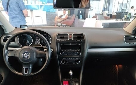 Volkswagen Golf VI, 2011 год, 910 000 рублей, 11 фотография
