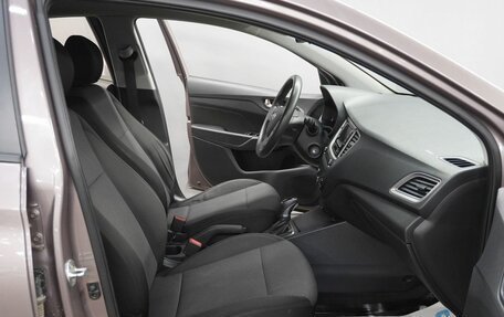 Hyundai Solaris II рестайлинг, 2019 год, 1 230 000 рублей, 11 фотография