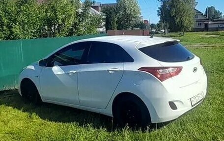 Hyundai i30 II рестайлинг, 2012 год, 775 000 рублей, 3 фотография