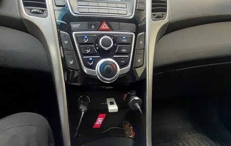 Hyundai i30 II рестайлинг, 2012 год, 775 000 рублей, 6 фотография