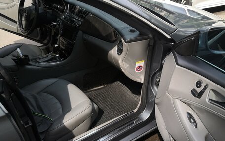 Mercedes-Benz CLS, 2008 год, 1 050 000 рублей, 6 фотография