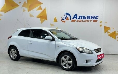 KIA cee'd I рестайлинг, 2009 год, 650 000 рублей, 1 фотография