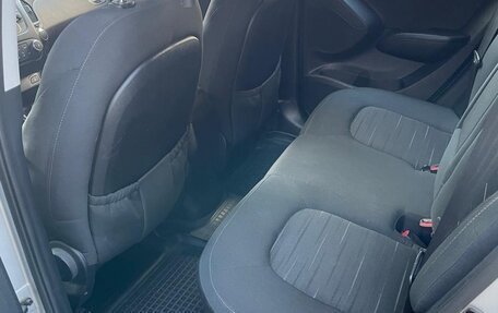 Hyundai ix35 I рестайлинг, 2015 год, 1 550 000 рублей, 3 фотография