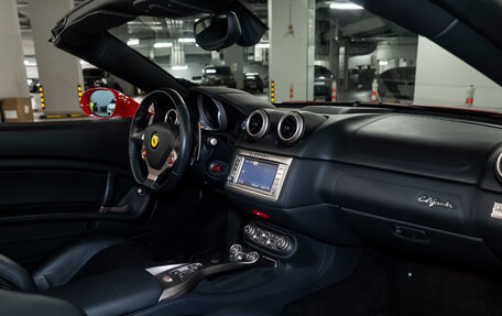 Ferrari California I рестайлинг, 2010 год, 10 790 000 рублей, 35 фотография