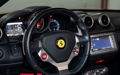 Ferrari California I рестайлинг, 2010 год, 10 790 000 рублей, 27 фотография