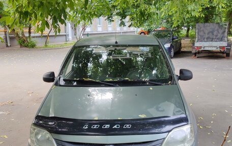 Renault Logan I, 2012 год, 250 000 рублей, 3 фотография