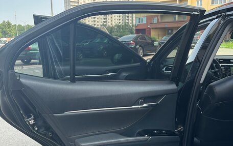 Toyota Camry, 2019 год, 2 850 000 рублей, 19 фотография