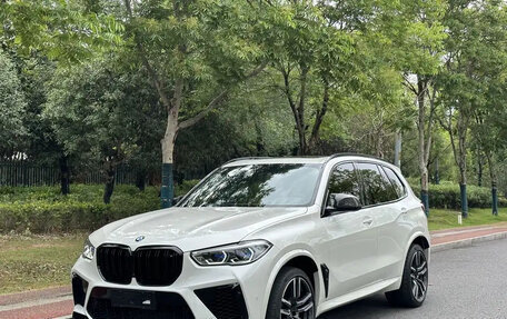 BMW X5 M, 2022 год, 9 800 013 рублей, 1 фотография
