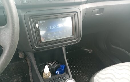 Skoda Fabia II, 2010 год, 570 000 рублей, 11 фотография