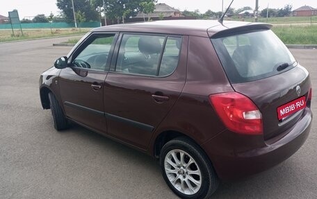 Skoda Fabia II, 2010 год, 570 000 рублей, 19 фотография