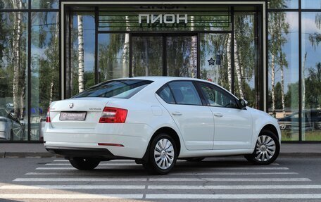 Skoda Octavia, 2017 год, 1 645 000 рублей, 2 фотография
