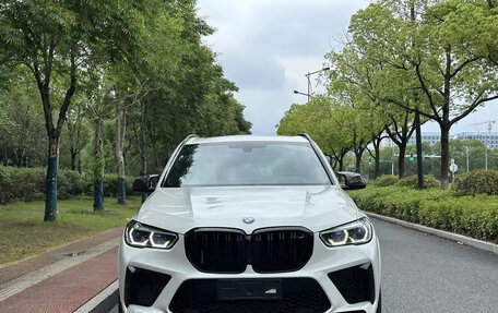 BMW X5 M, 2022 год, 9 800 013 рублей, 2 фотография